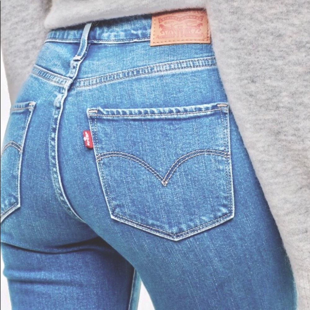 Levi’s High Rise Release Hem 721 Skinny Jeans